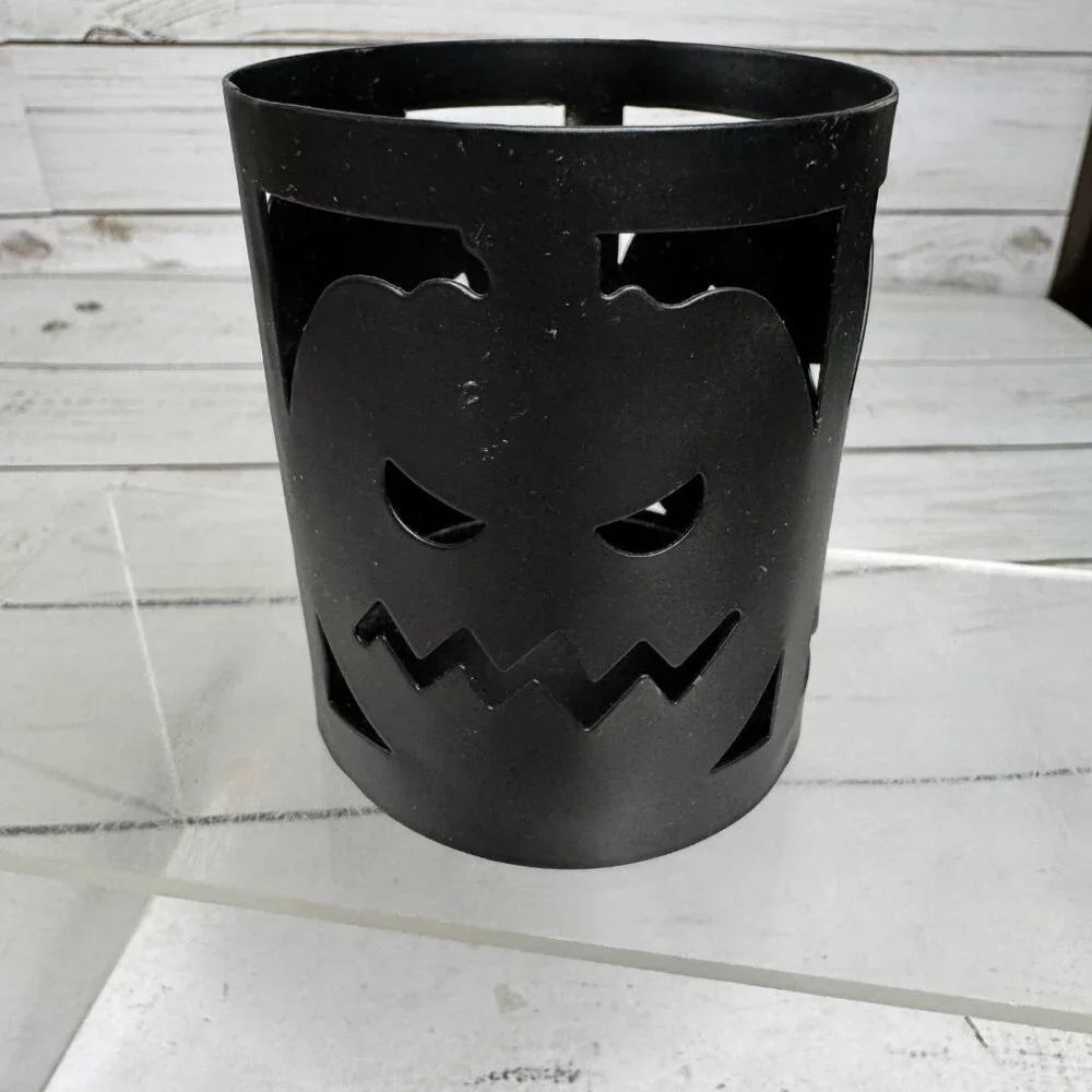 Halloween Jack-O-Lantern Black Metal‎ Candle Holder Pumpkin Cutout 4